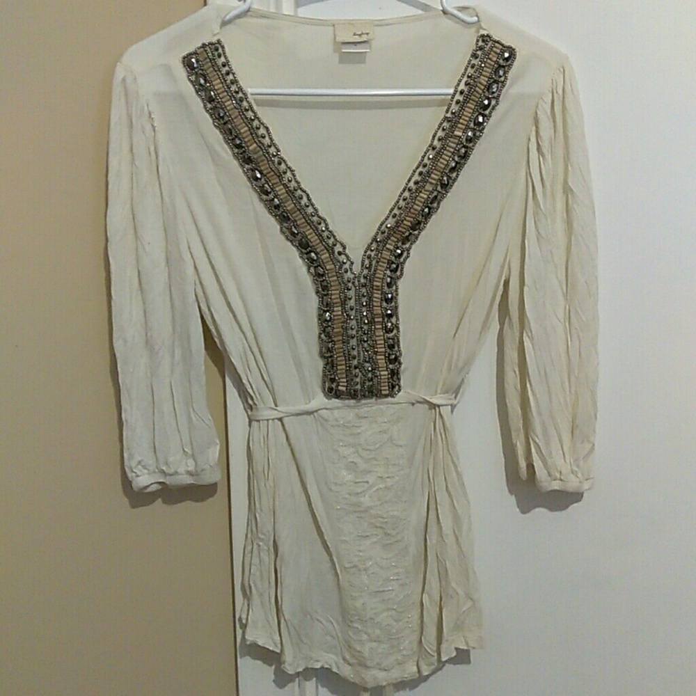 Day Trip brand Light very soft semi-sheer blouse